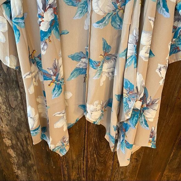 Twelve by On Twelve S NWT Cream Turquoise Floral Flowy Open Boho Kimono Duster - Picture 6 of 10